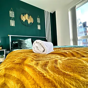 Homestay Comfortable Private In Bermondsey, London